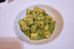 22: 120240420_195756_1920