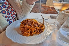 14: 120240428_195947_1920