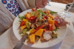 17: 120240428_202148_1920