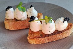 45: 120250717_193607_1920_s