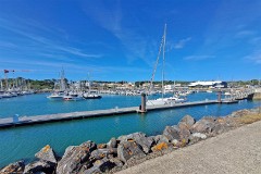 16: 120240704_180521_1920